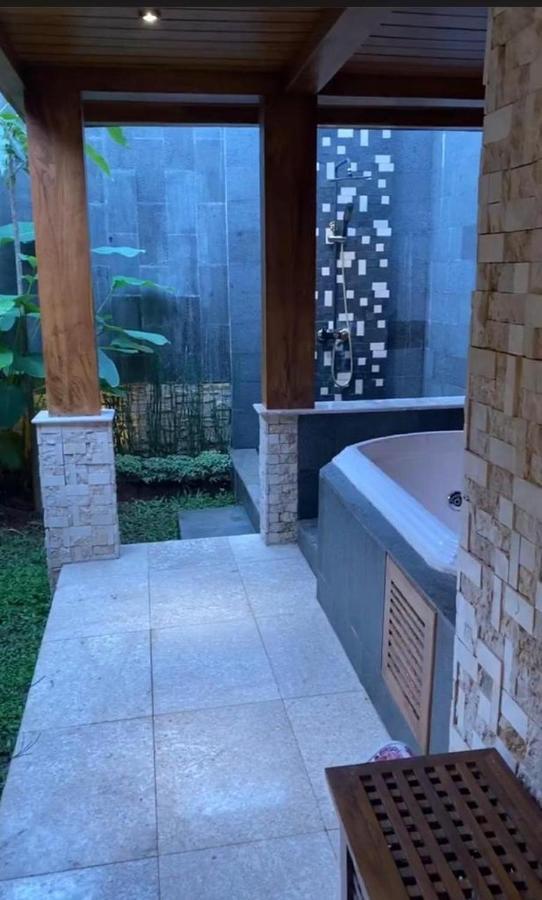 Joglo Jawa Jepara Exterior foto